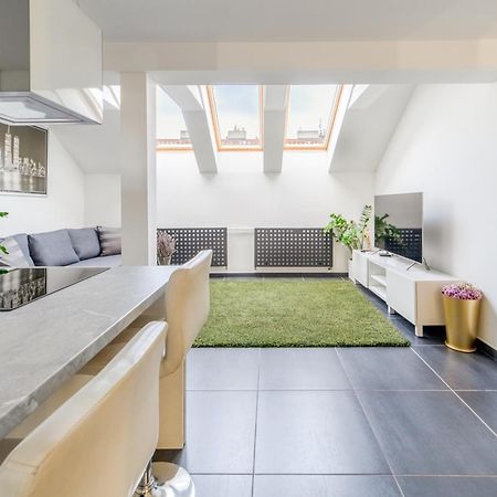 Modaloft Duplex By Rentez Praga Exterior foto